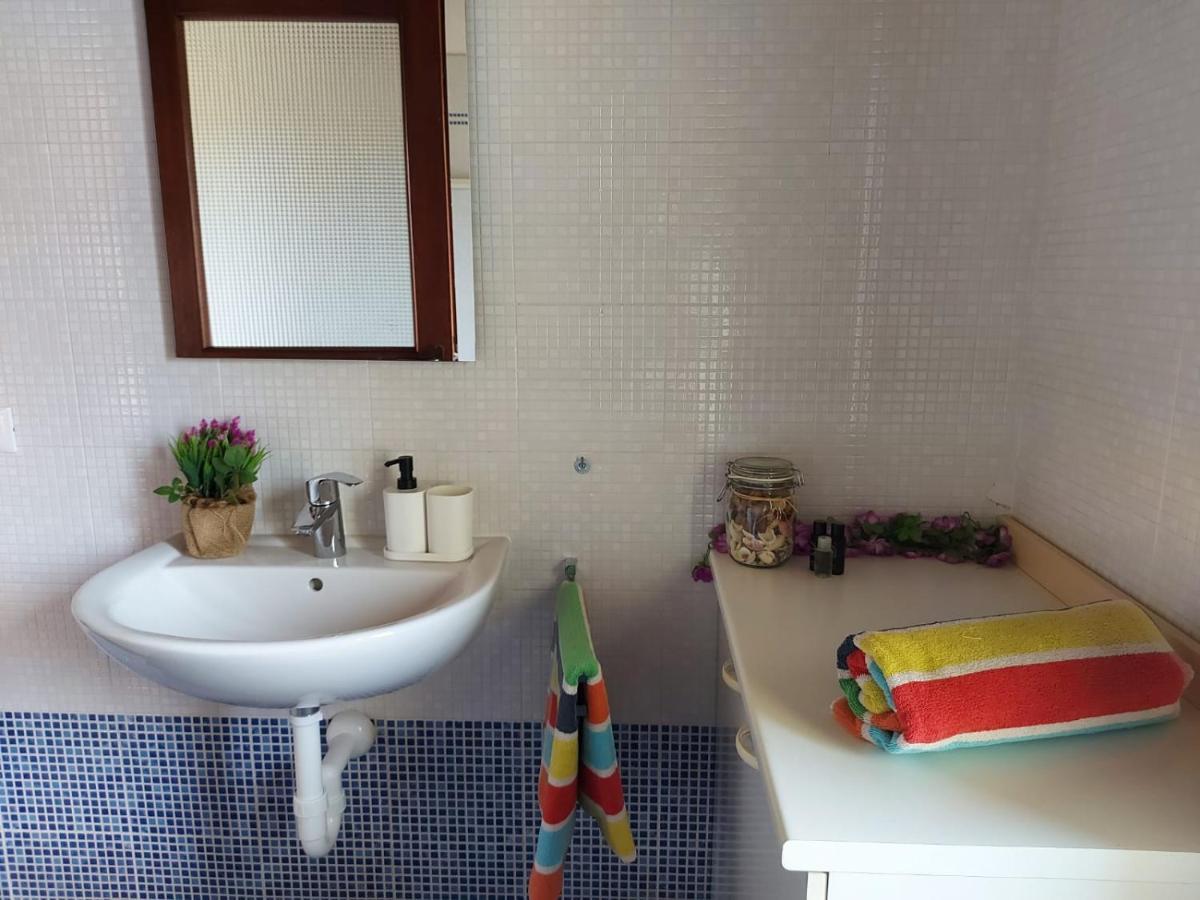 Bnbook Casa Dei Peschi - Lago Di Monate Cadrezzate Buitenkant foto
